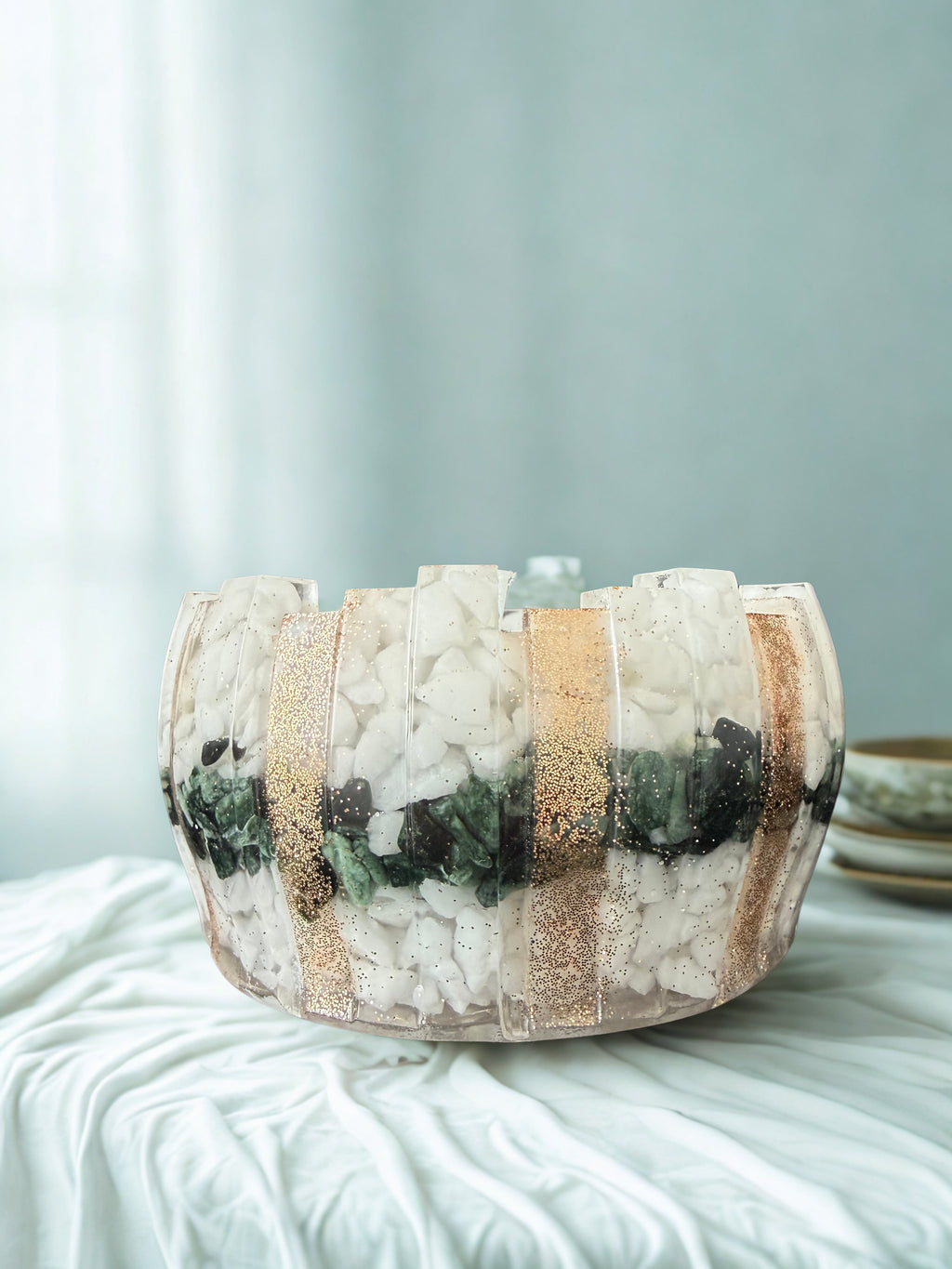 Lumânare neparfumată în suport handmade, vedere 1