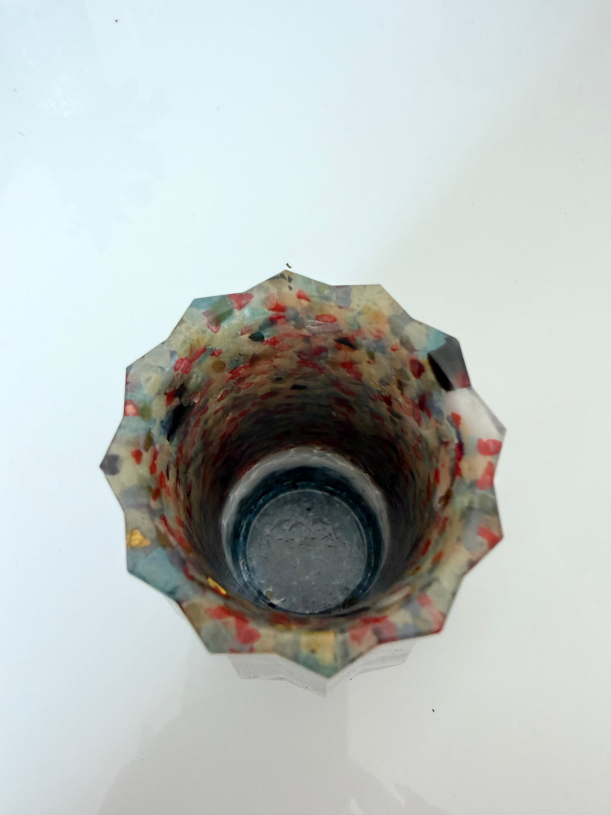 Mini-vază handmade din rășină și piatră — vedere 4