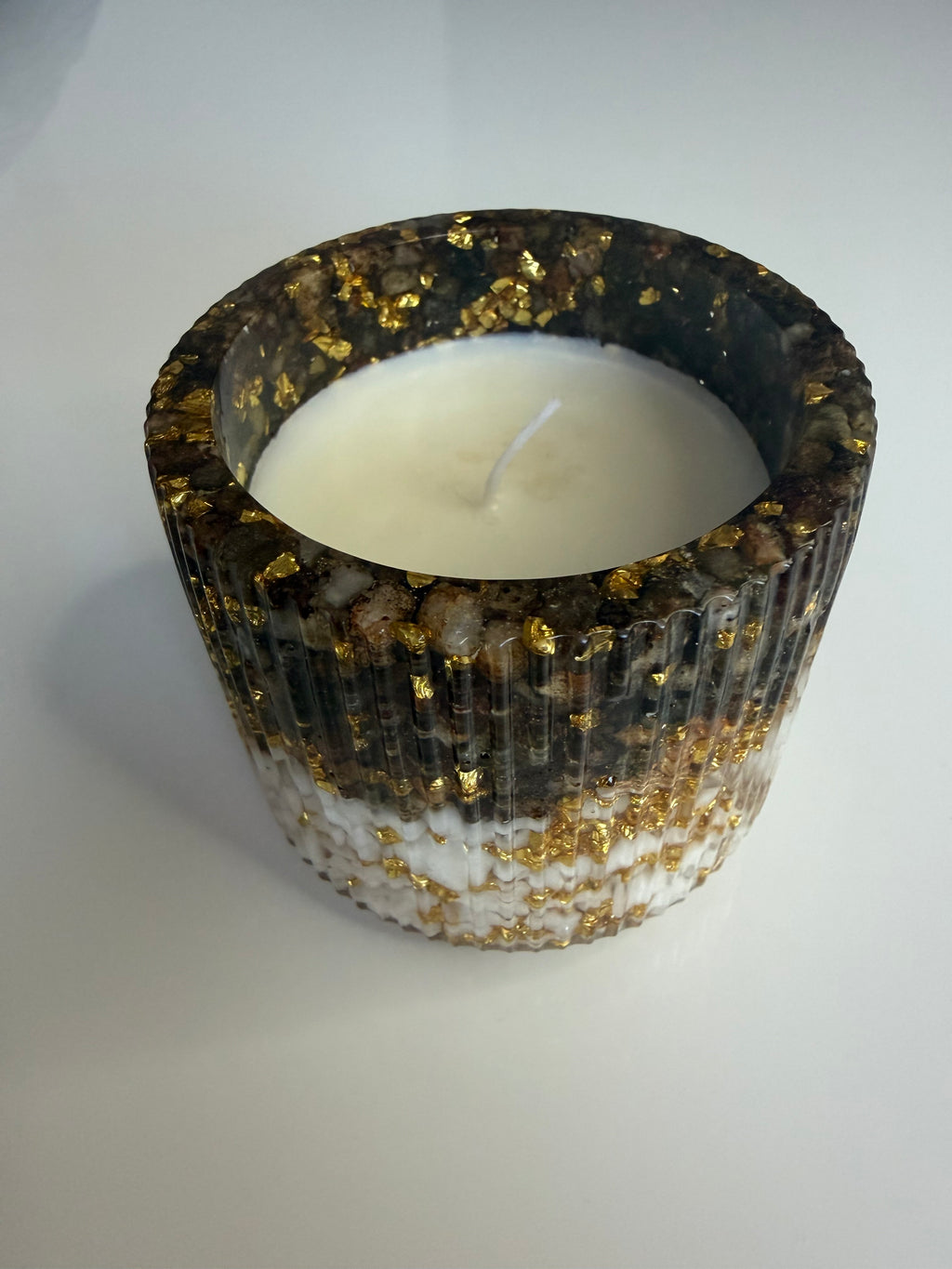 Lumânare neparfumată în suport handmade, vedere 2