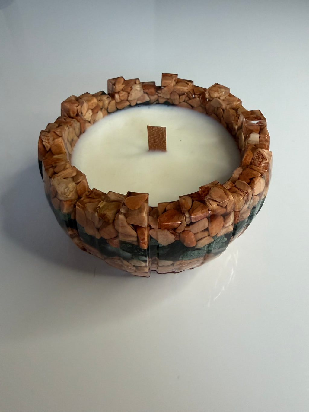 Lumânare parfumată Chanel în suport handmade, vedere 2