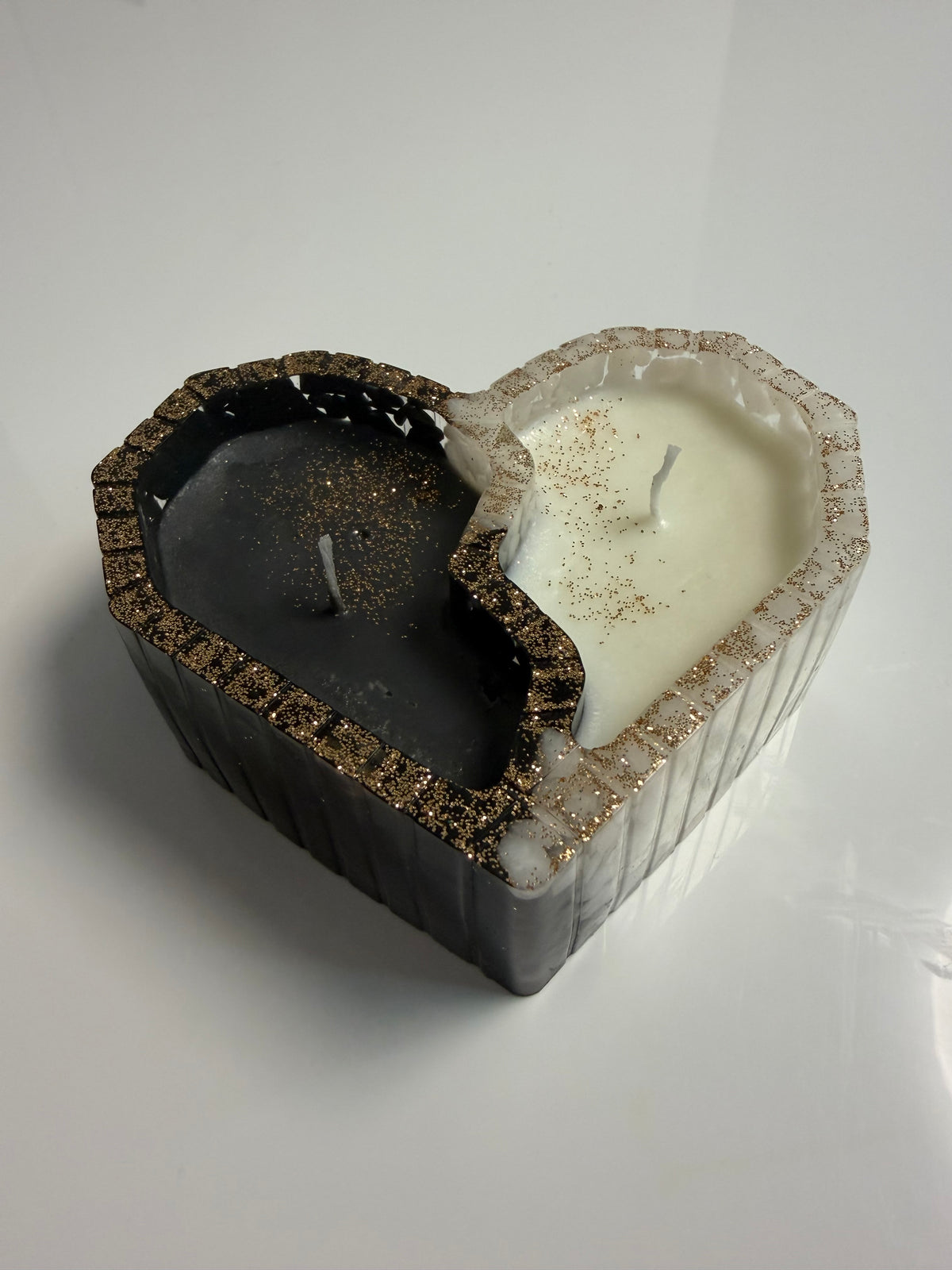 Lumânare parfumată Chanel în suport handmade, vedere 2