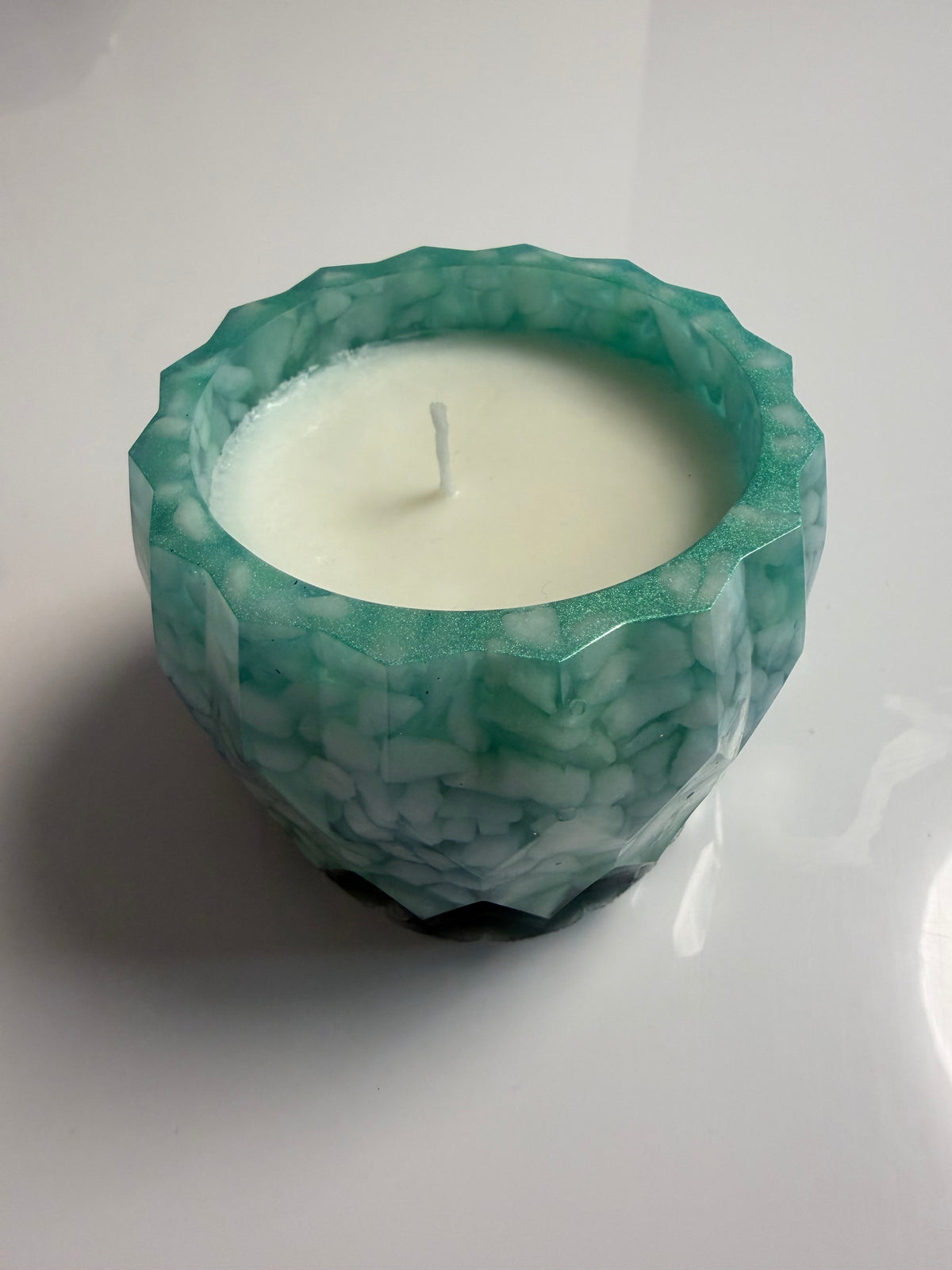 Lumânare parfumată Lavandă în suport handmade, vedere 2